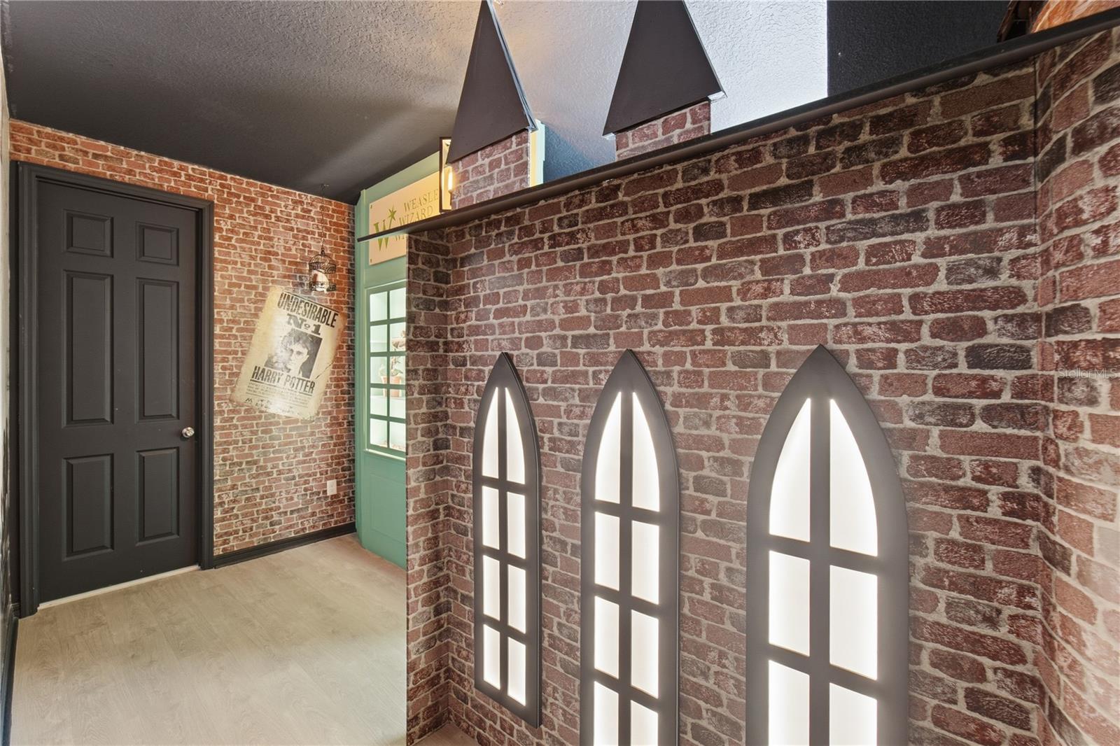 Image 54 of 64 For 1860 Sawyer Palm Place