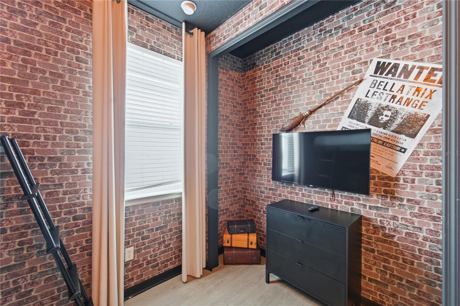 Image 56 of 64 For 1860 Sawyer Palm Place