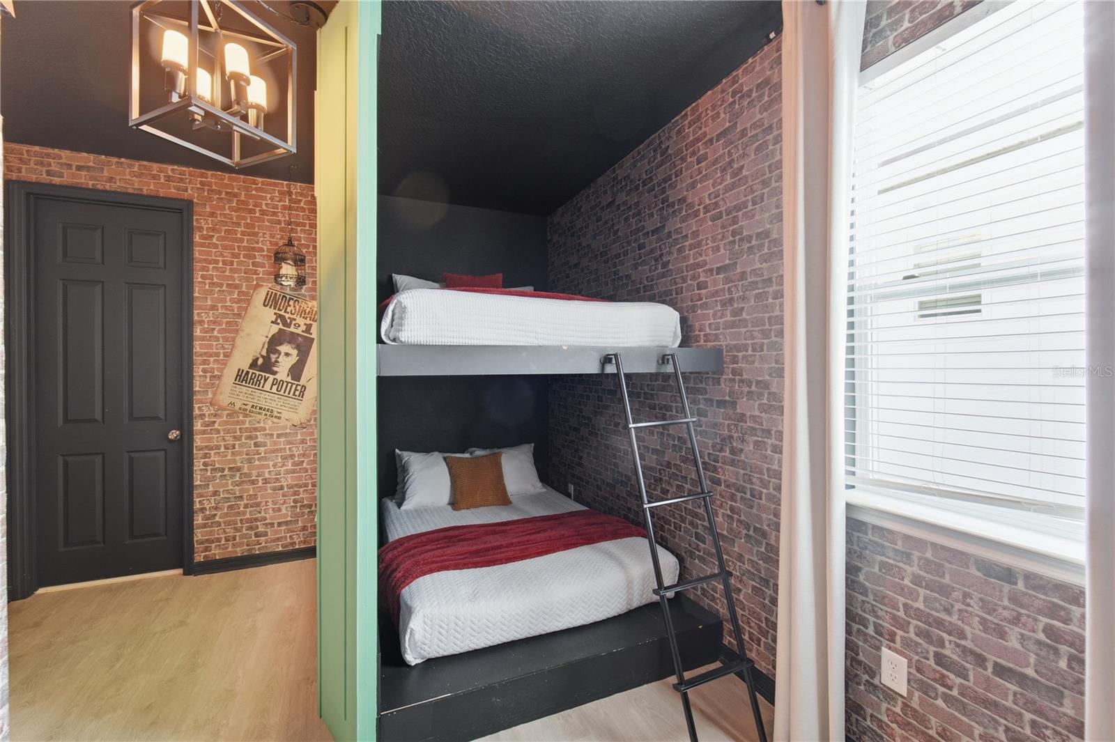 Image 57 of 64 For 1860 Sawyer Palm Place