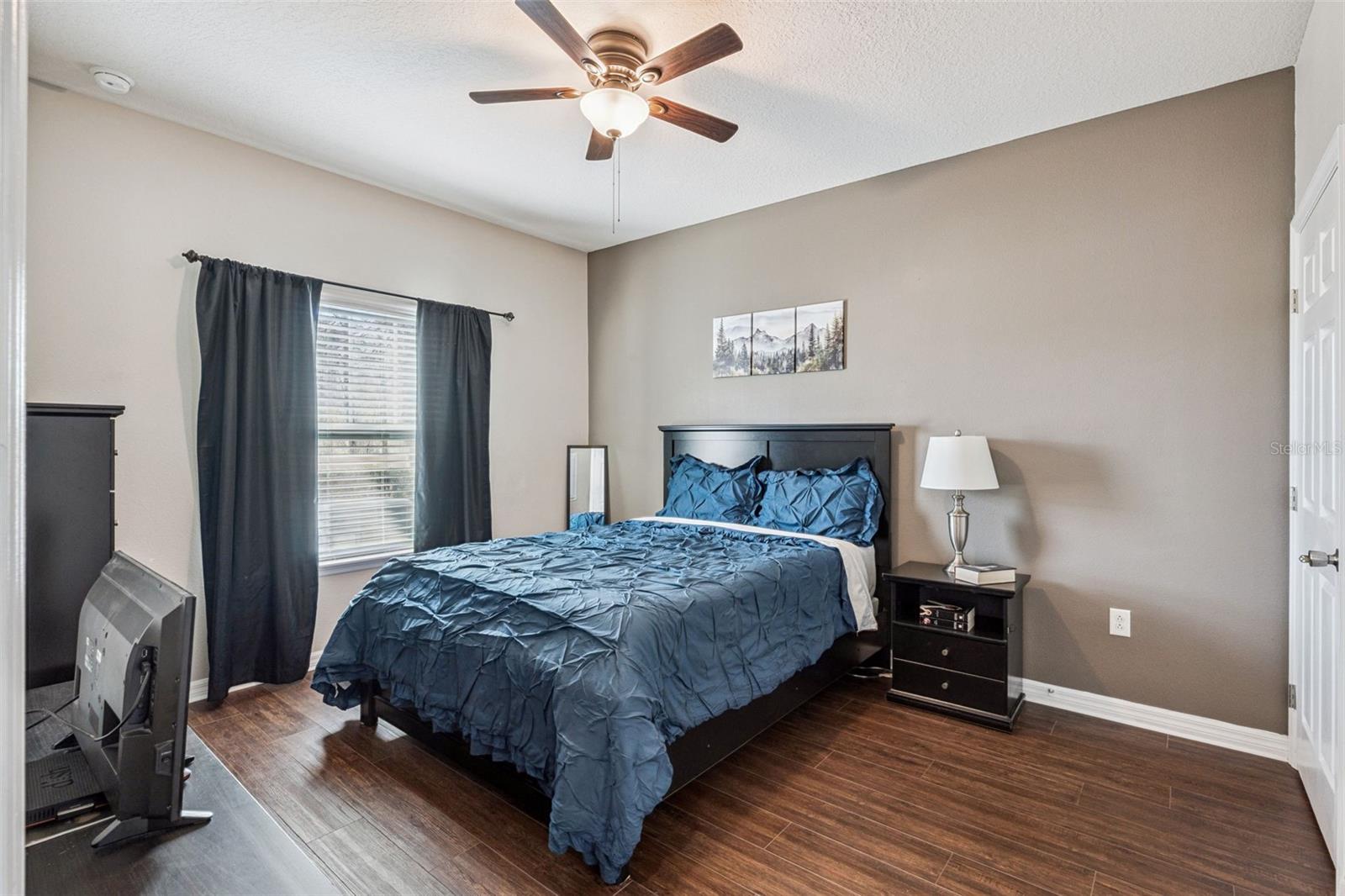 Image 13 of 50 For 3209 Wish Avenue