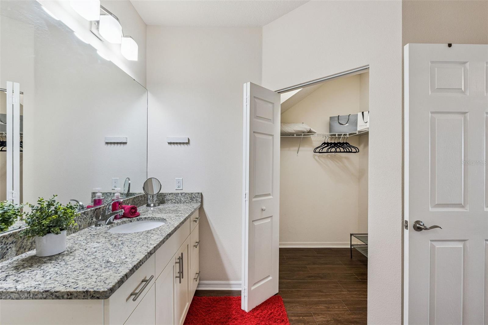 Image 20 of 50 For 3209 Wish Avenue