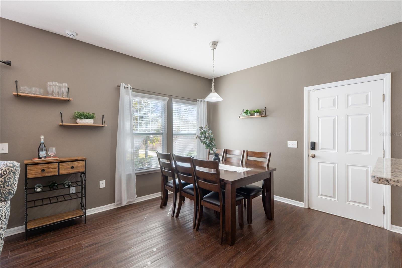 Image 6 of 50 For 3209 Wish Avenue