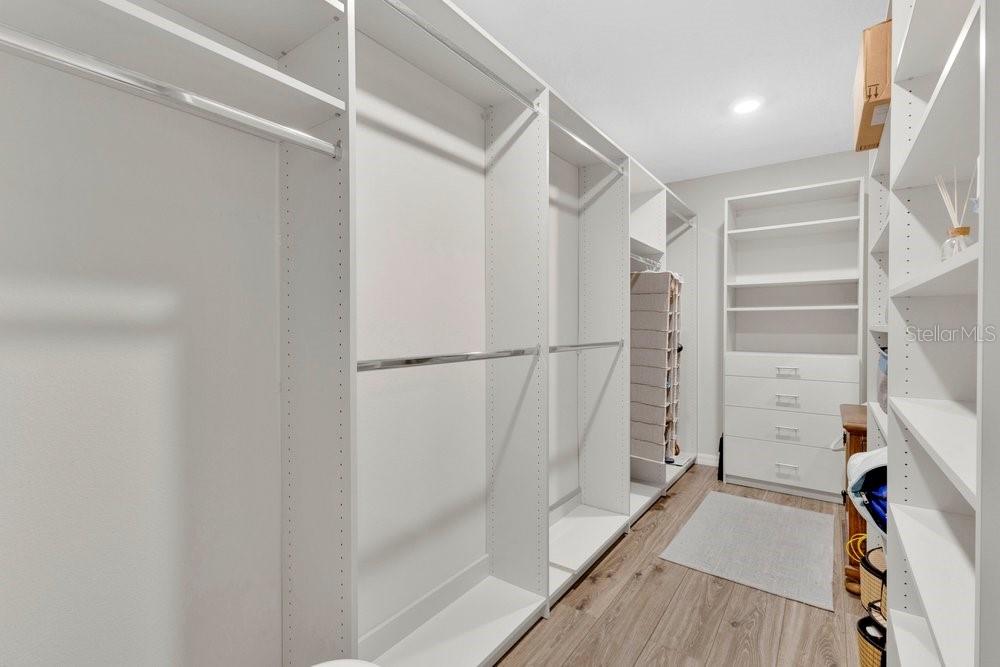 Image 13 of 37 For 9547 Juniper Moss Circle