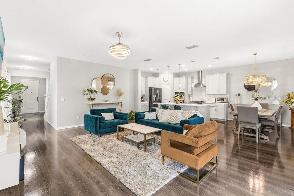 Image 5 of 37 For 9547 Juniper Moss Circle