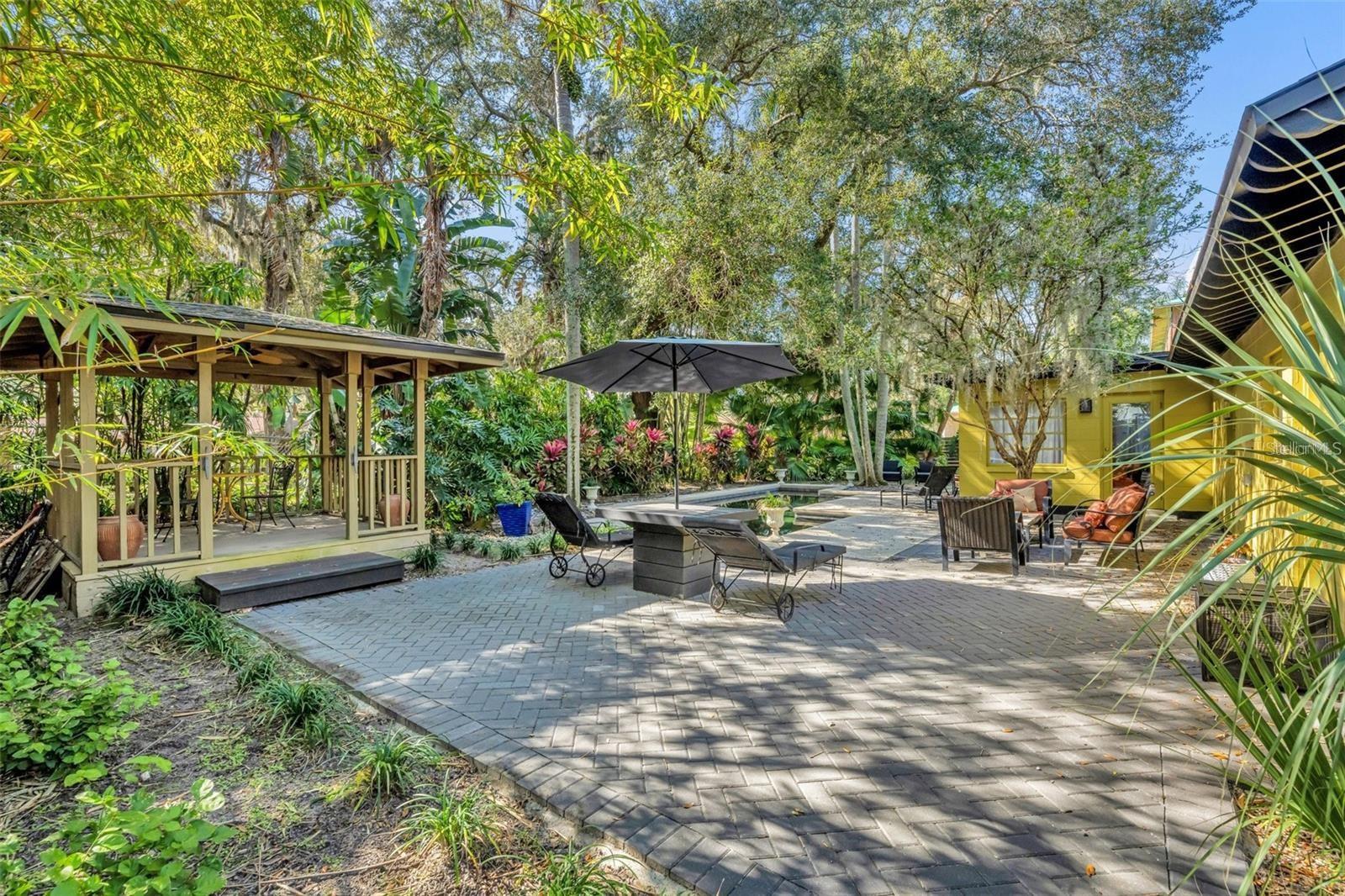 Image 31 of 32 For 1850 Whitehall Drive