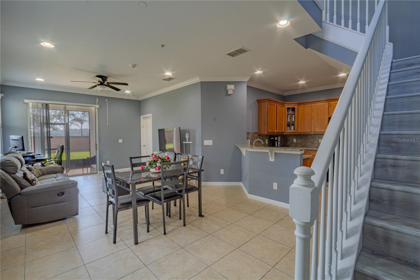 Image 7 of 26 For 762 Terrace Spring Drive