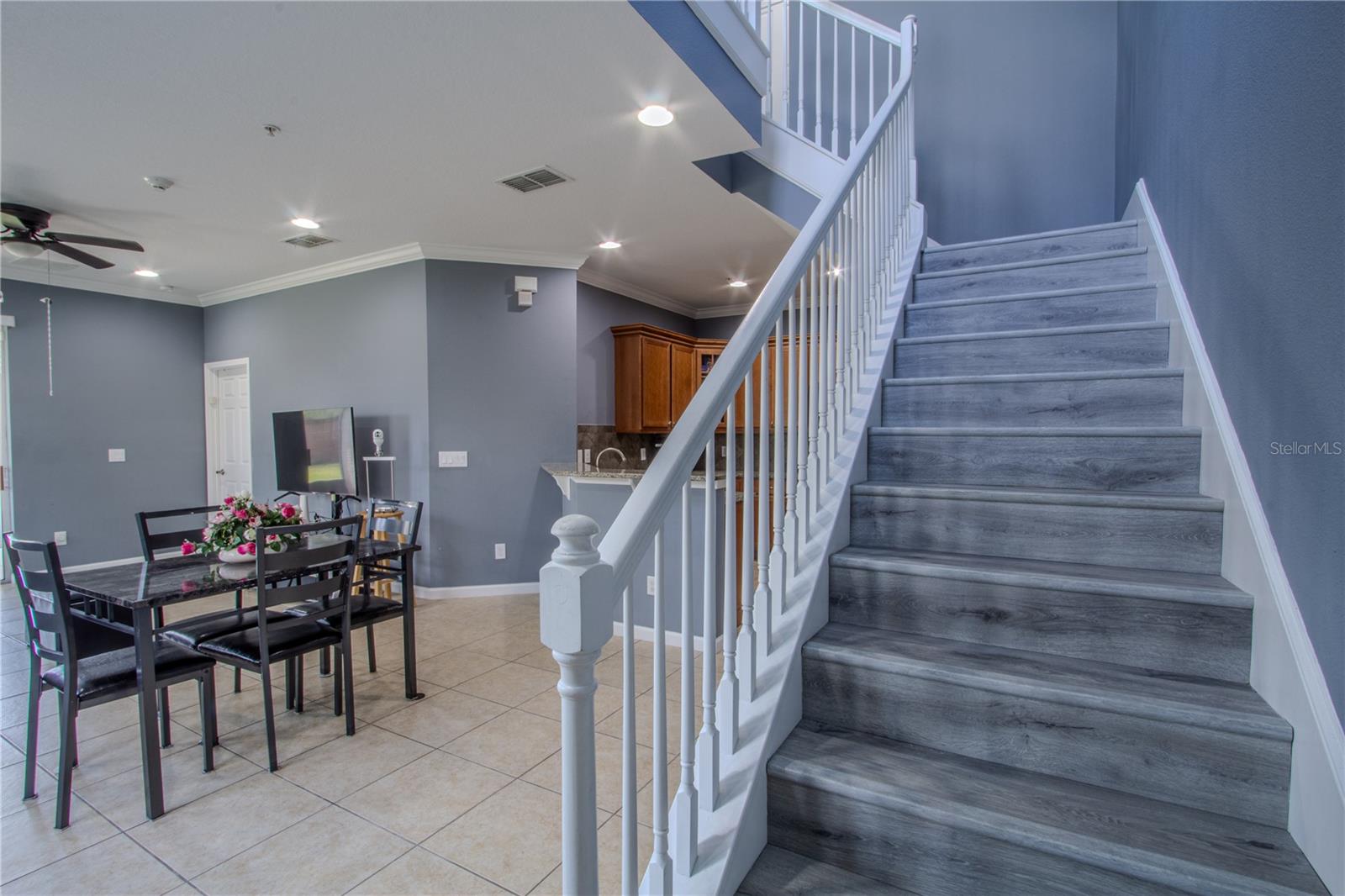 Image 8 of 26 For 762 Terrace Spring Drive