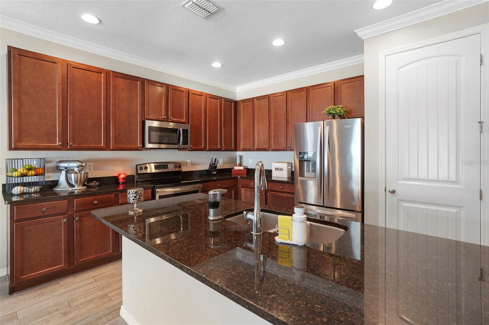 Image 19 of 60 For 12980 Holdenbury Lane