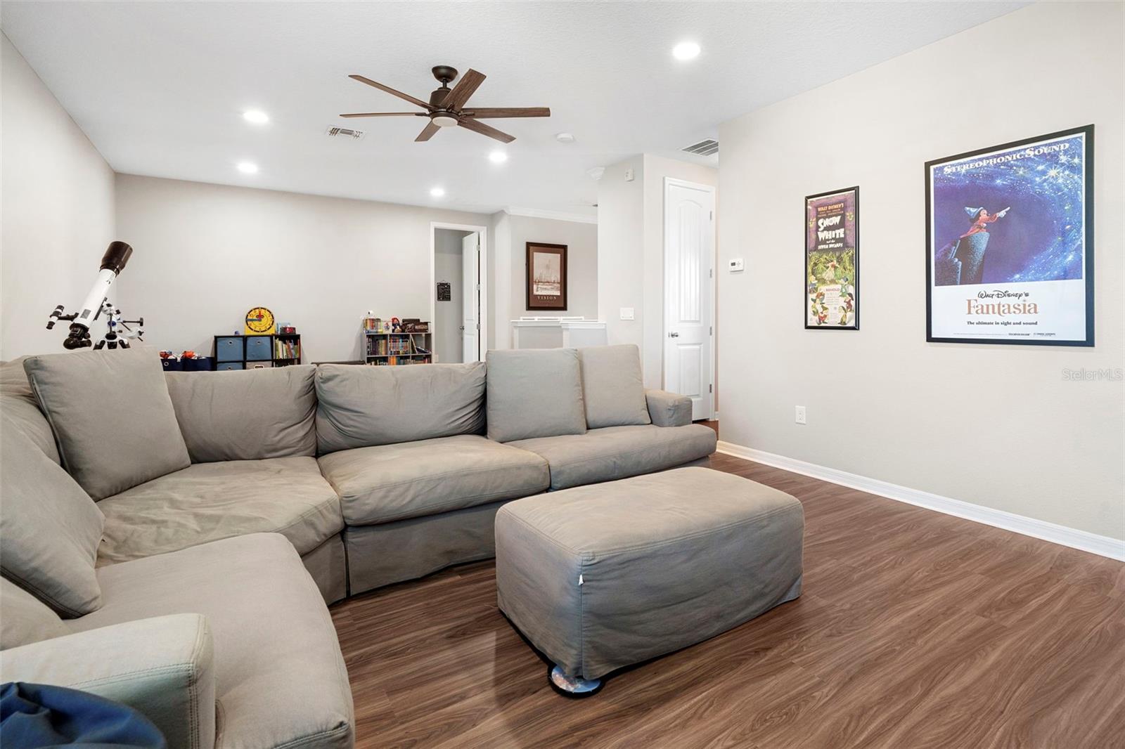 Image 28 of 60 For 12980 Holdenbury Lane