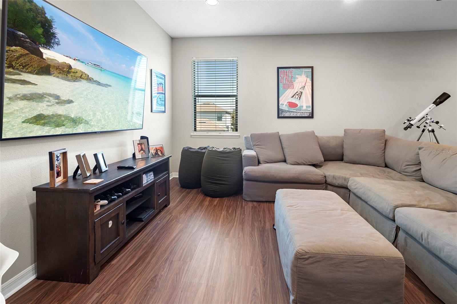 Image 29 of 60 For 12980 Holdenbury Lane