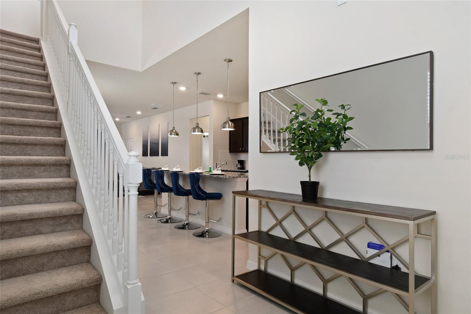 Image 4 of 73 For 4428 Kaipo Road