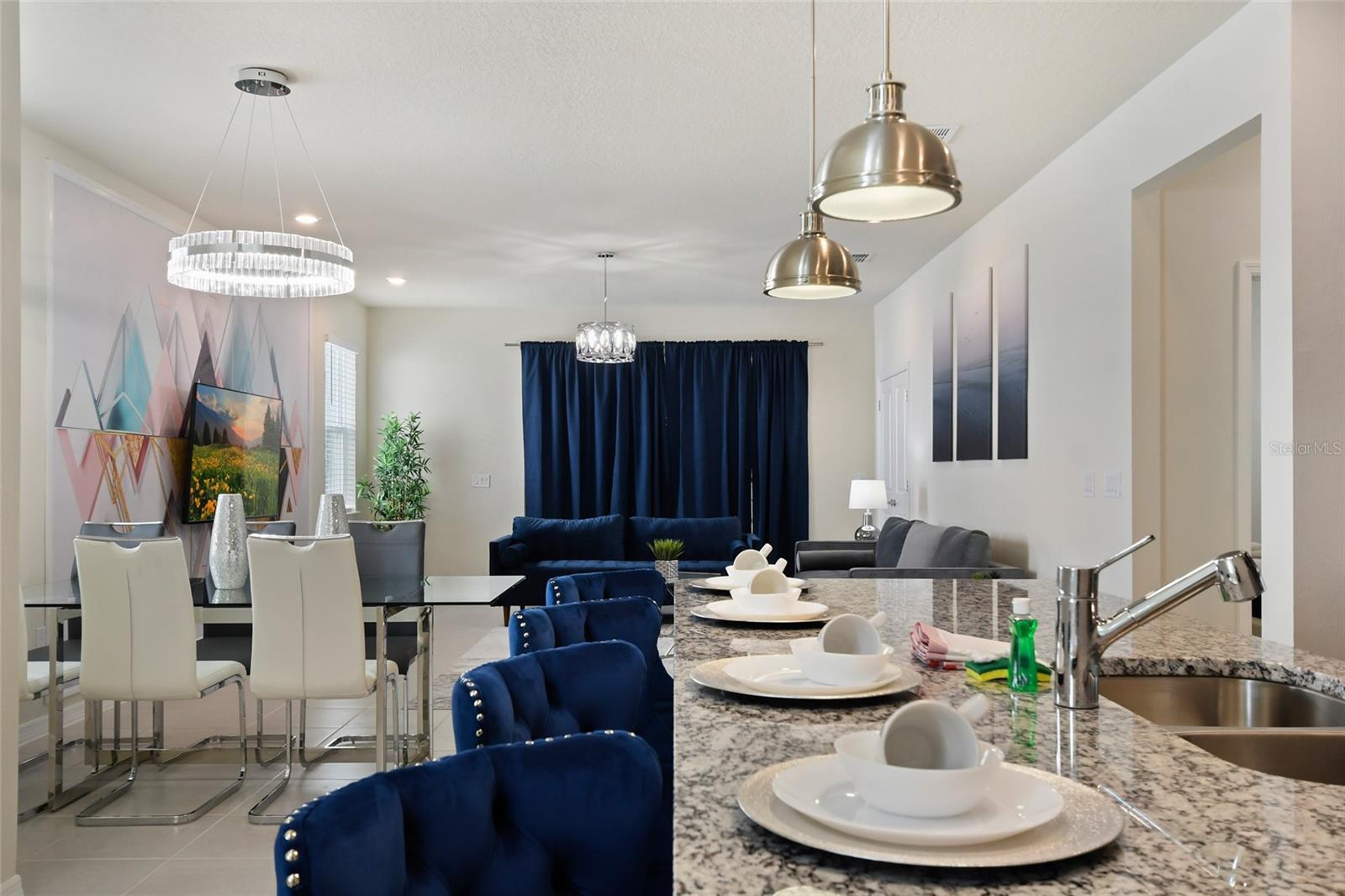 Image 6 of 73 For 4428 Kaipo Road