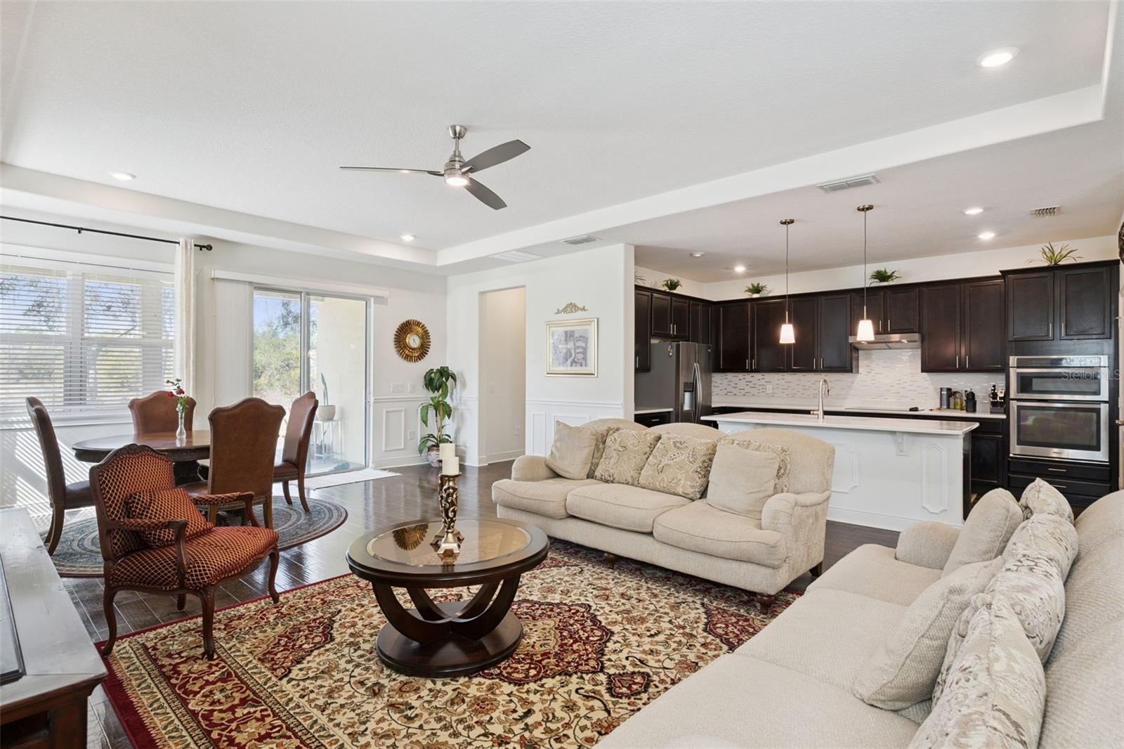 Image 11 of 37 For 14254 Seranoa Drive