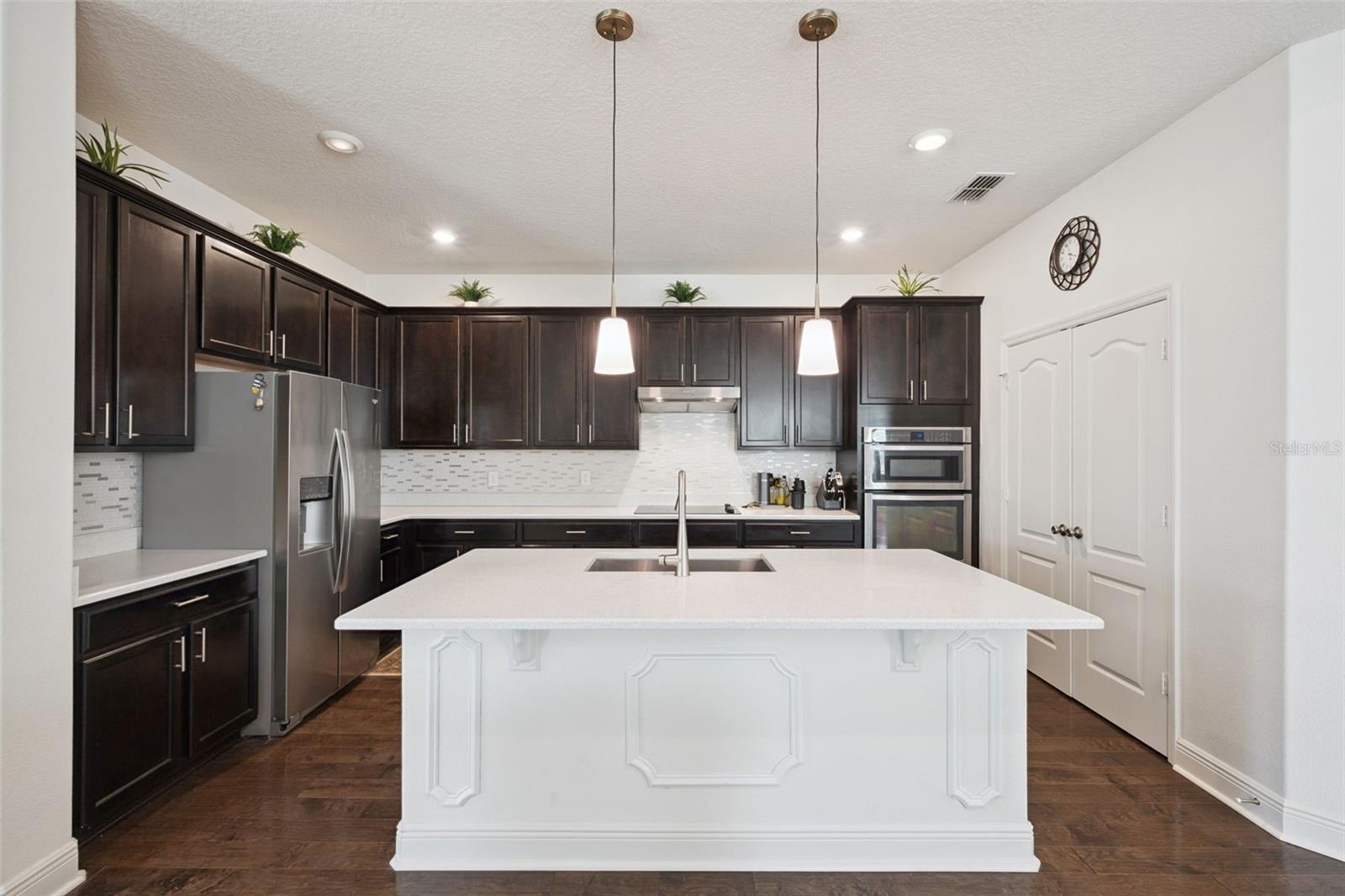 Image 15 of 37 For 14254 Seranoa Drive