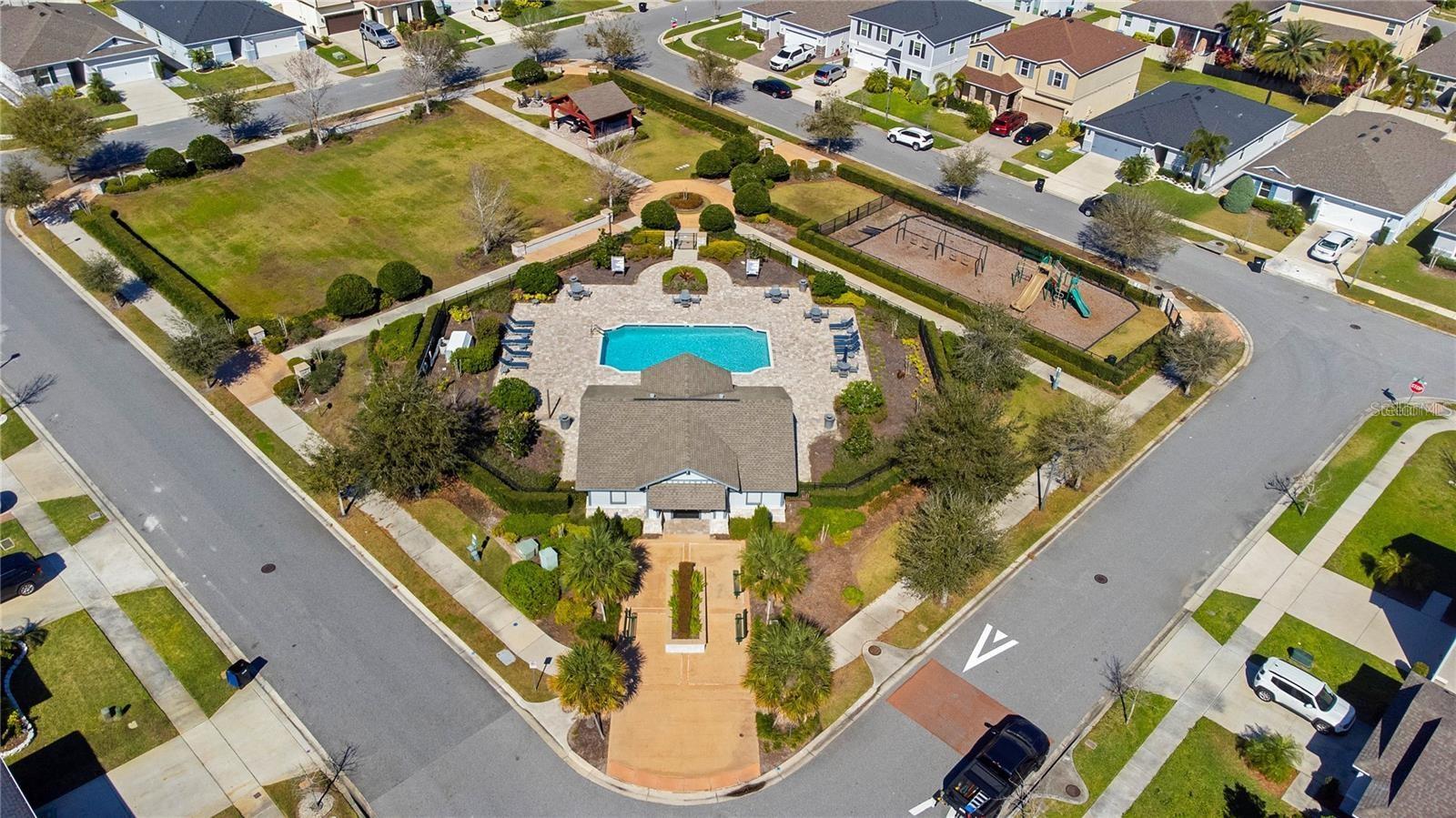 Image 29 of 37 For 14254 Seranoa Drive