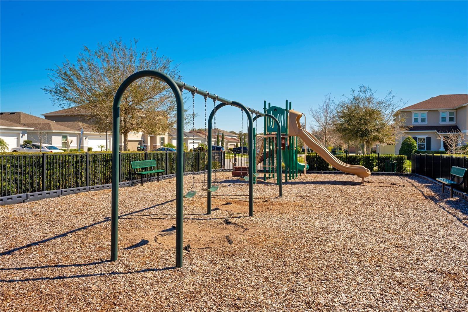 Image 32 of 37 For 14254 Seranoa Drive