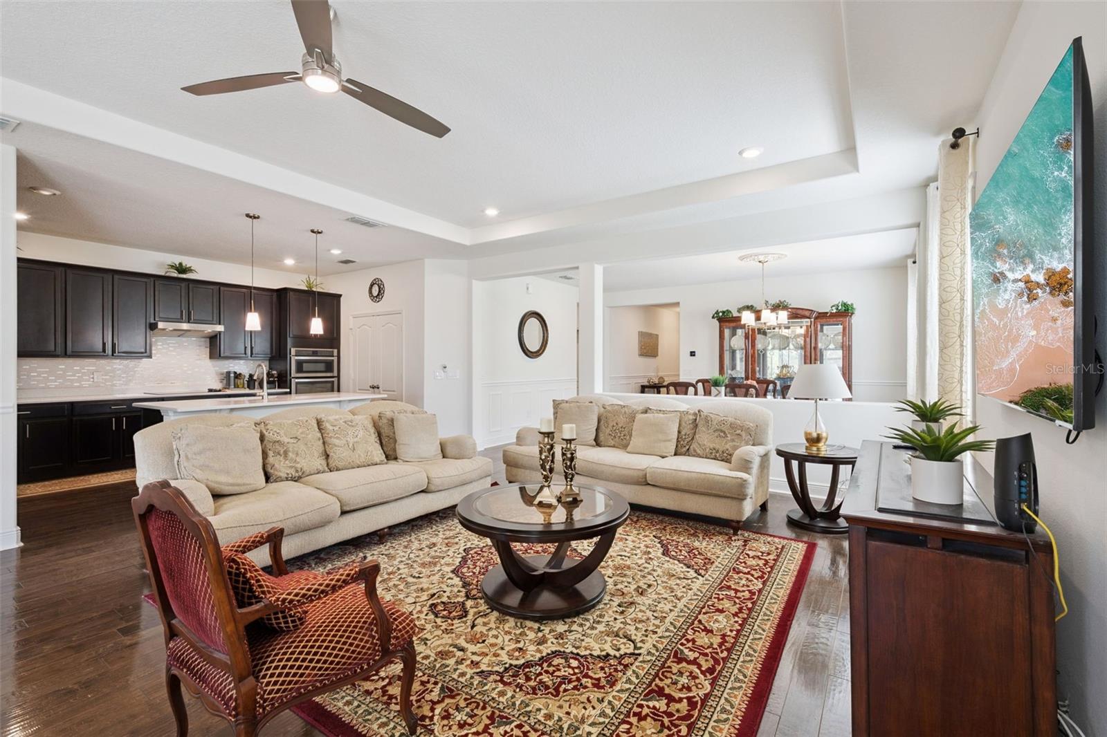 Image 9 of 37 For 14254 Seranoa Drive