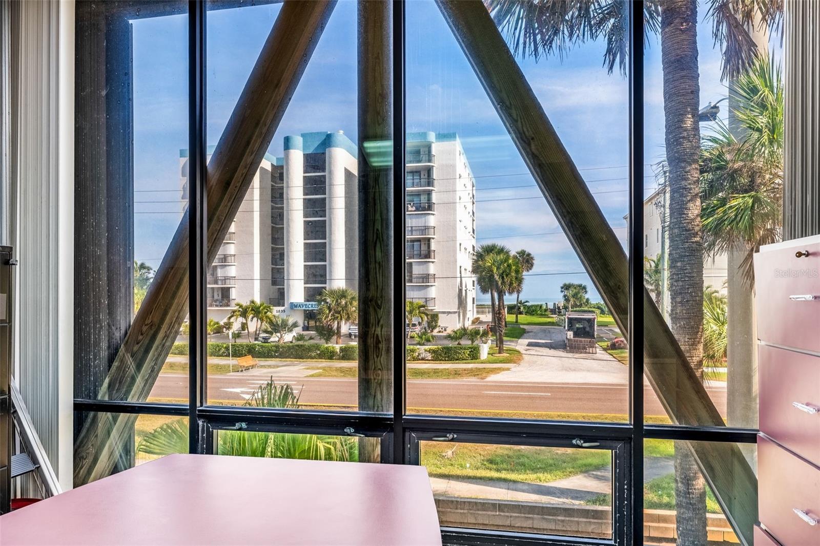 Image 24 of 38 For 1900 S. Atlantic Avenue