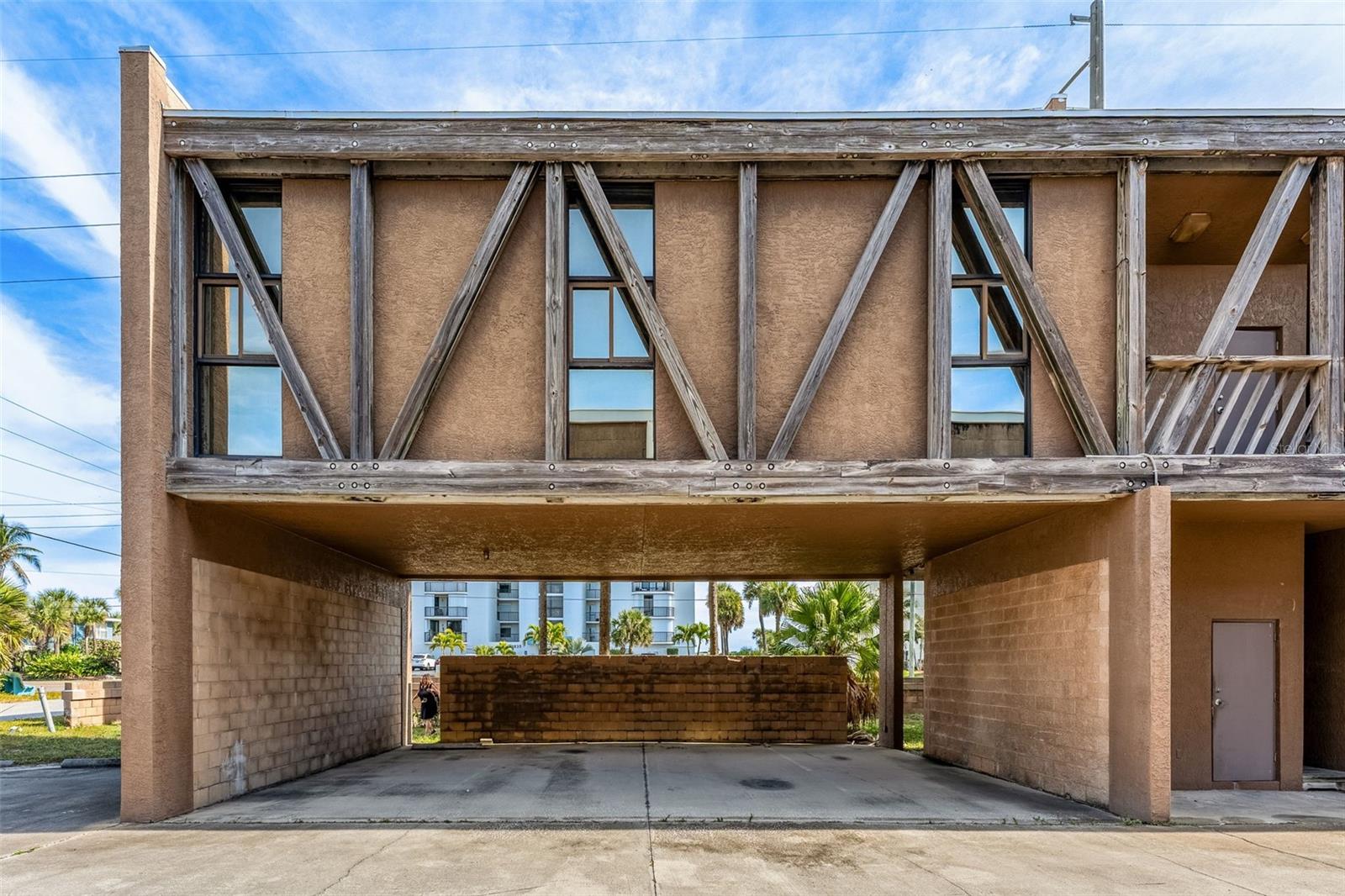 Image 7 of 38 For 1900 S. Atlantic Avenue