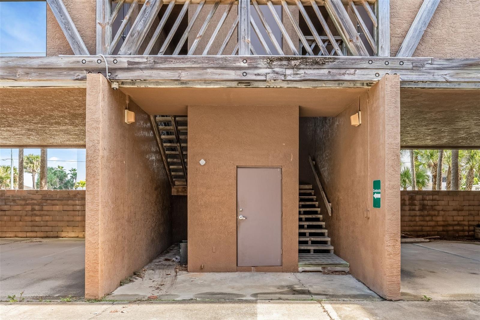 Image 8 of 38 For 1900 S. Atlantic Avenue