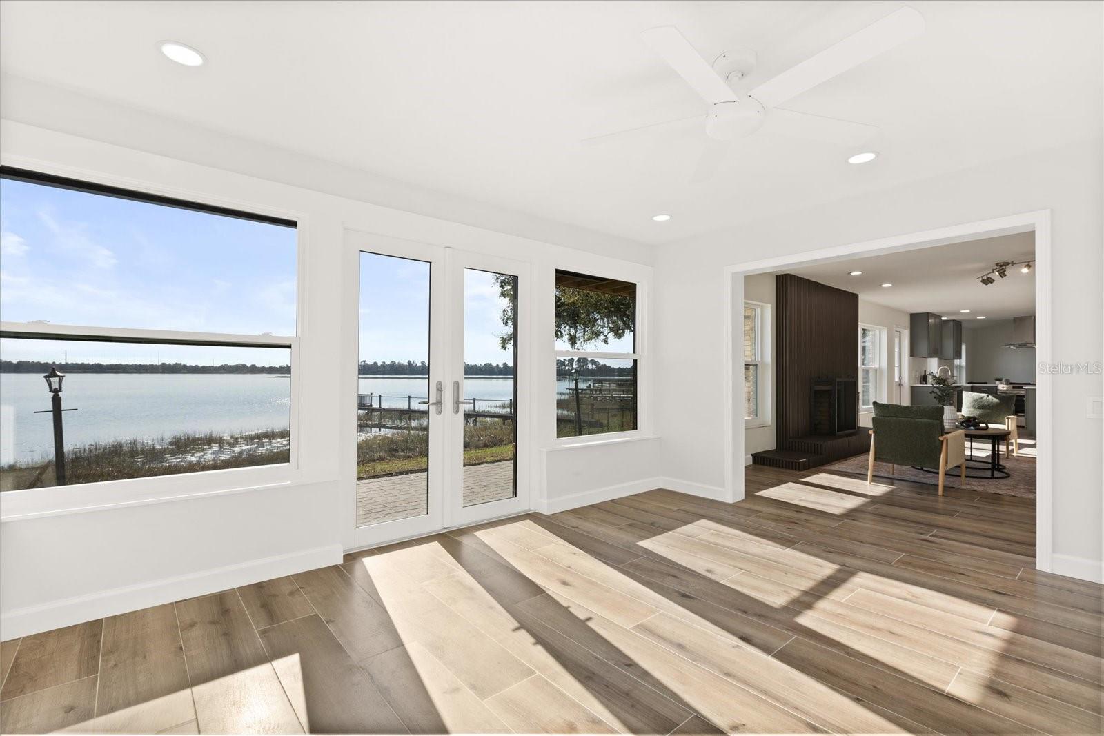 Image 19 of 47 For 9354 Lake Hickory Nut Drive