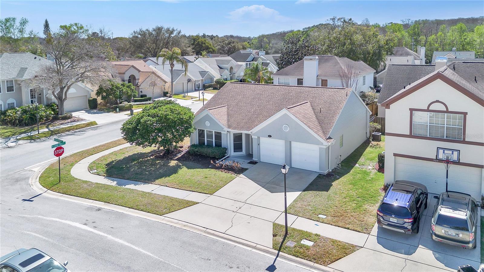 Image 18 of 22 For 901 Beresford Way