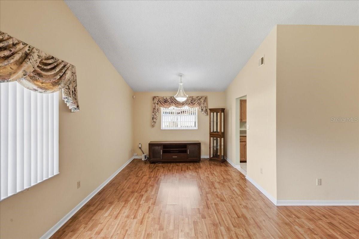 Image 10 of 59 For 7711 Ravana Drive