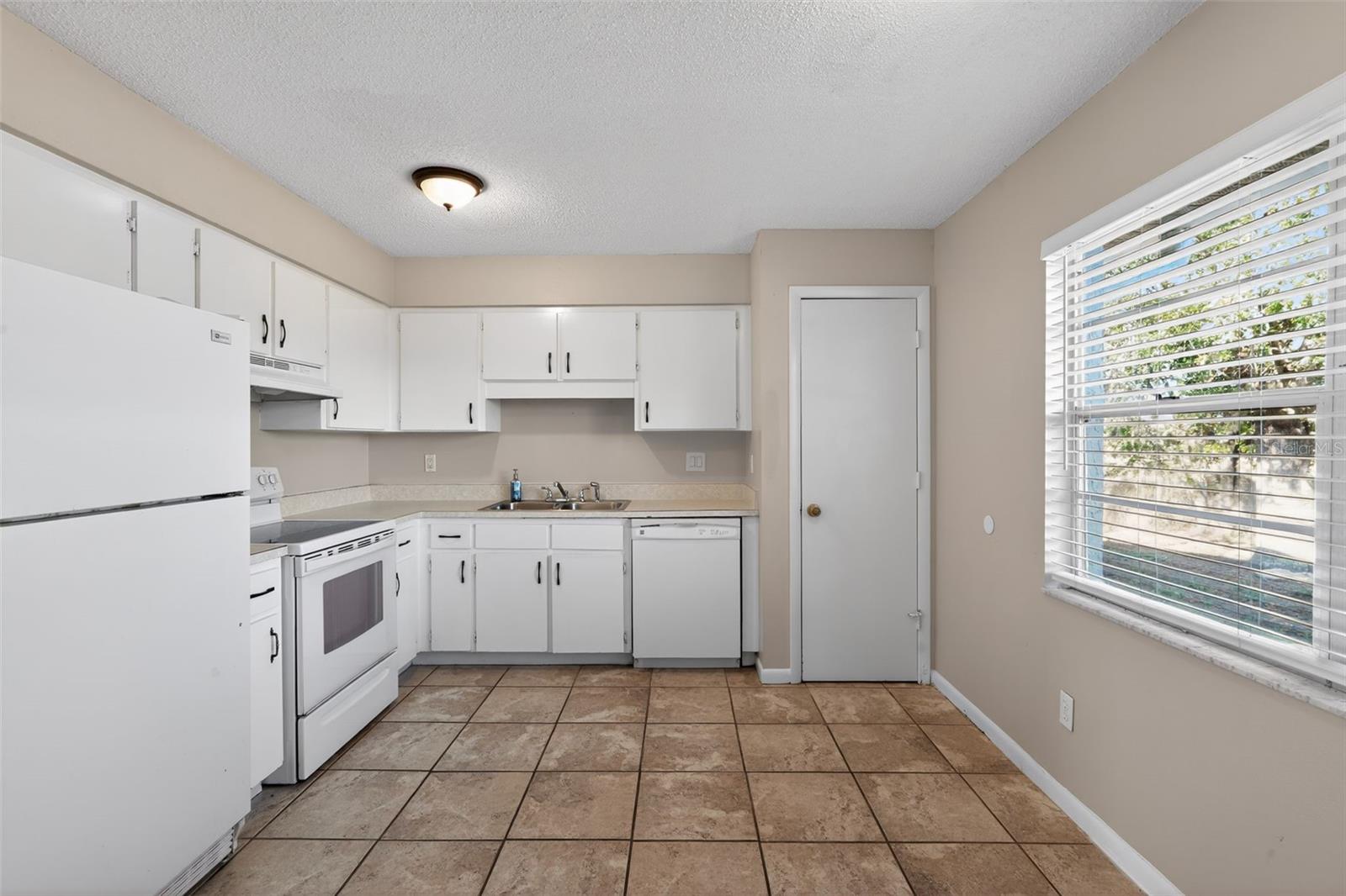 Image 8 of 26 For 6213 Candler Terrace