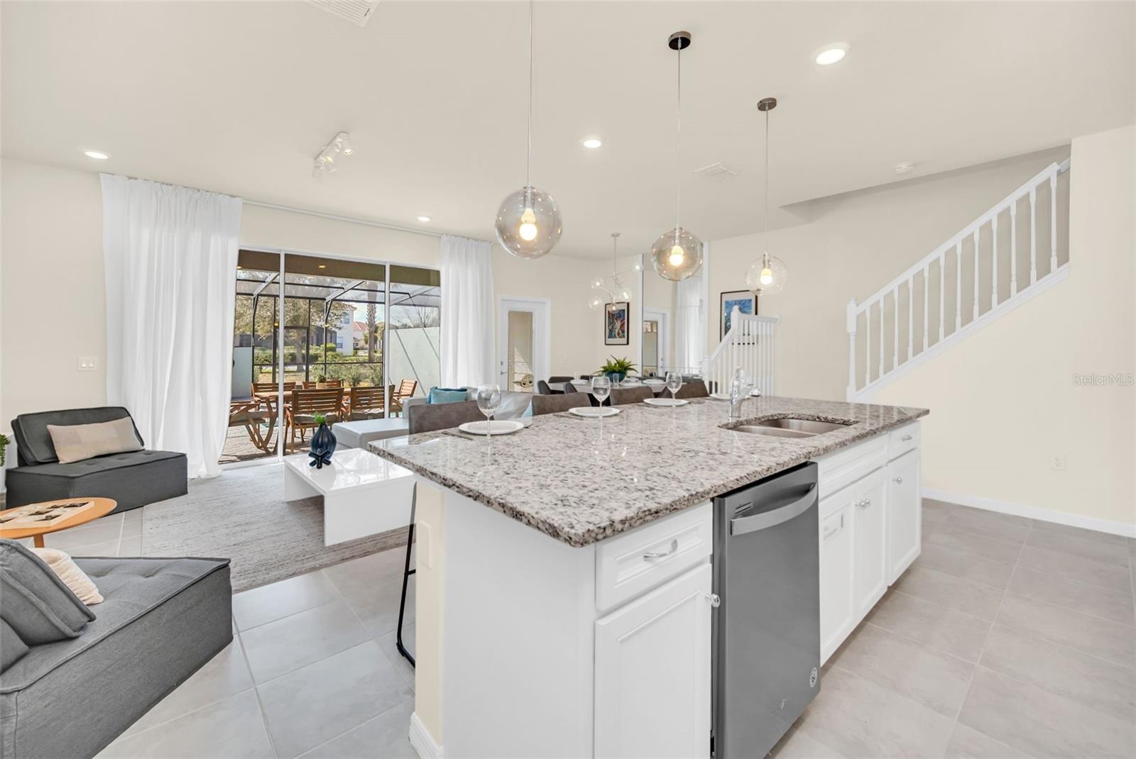 Image 12 of 65 For 7487 Oakmoss Loop