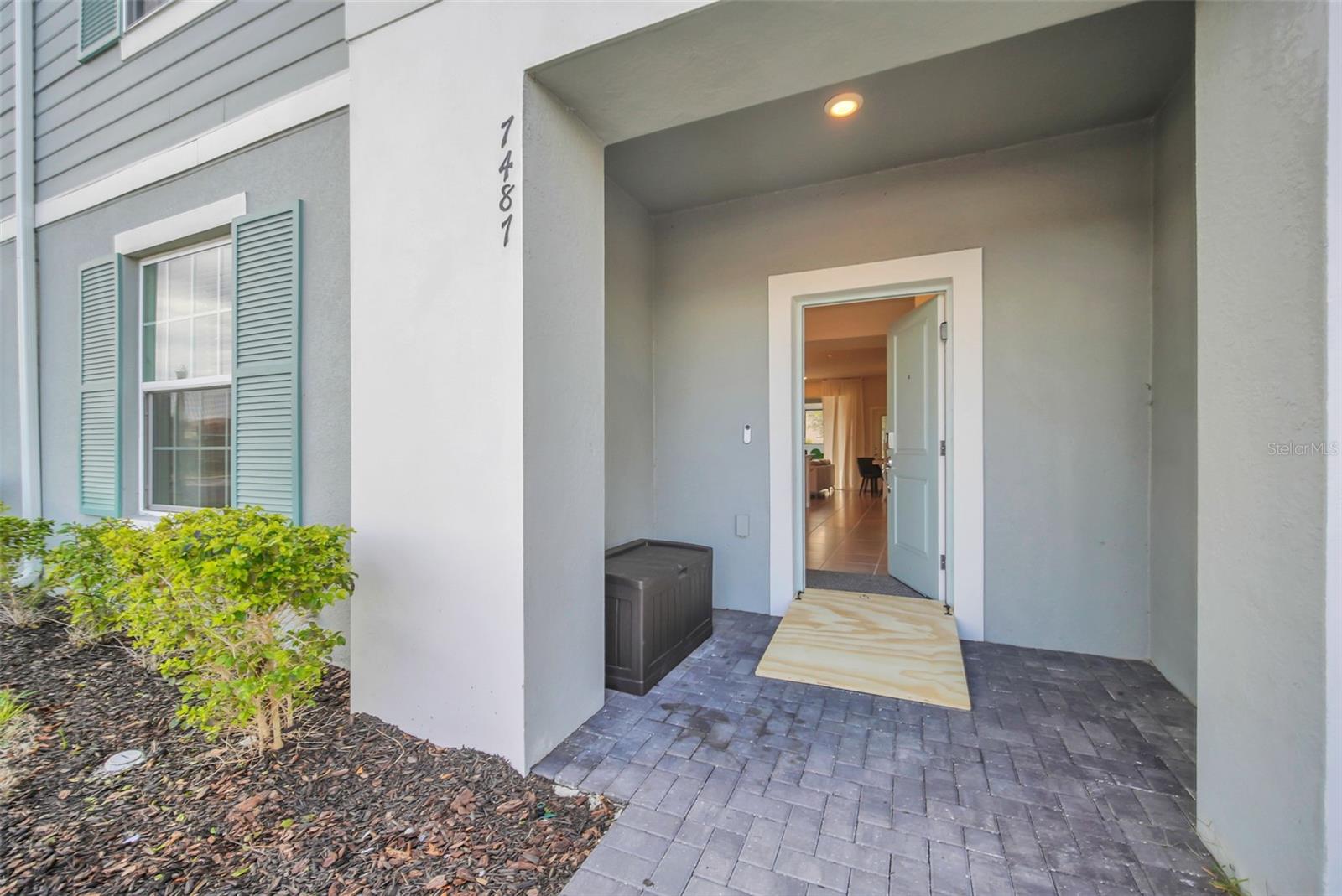 Image 2 of 65 For 7487 Oakmoss Loop