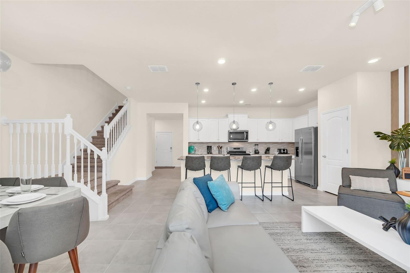 Image 25 of 65 For 7487 Oakmoss Loop