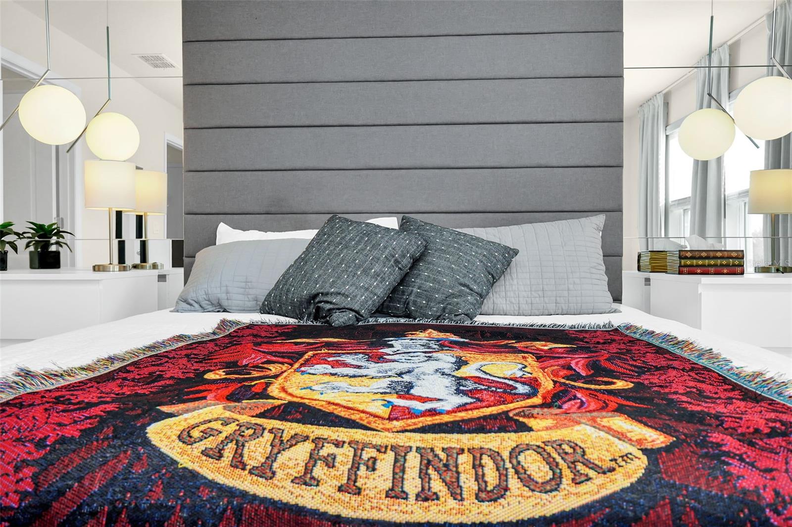 Image 39 of 65 For 7487 Oakmoss Loop