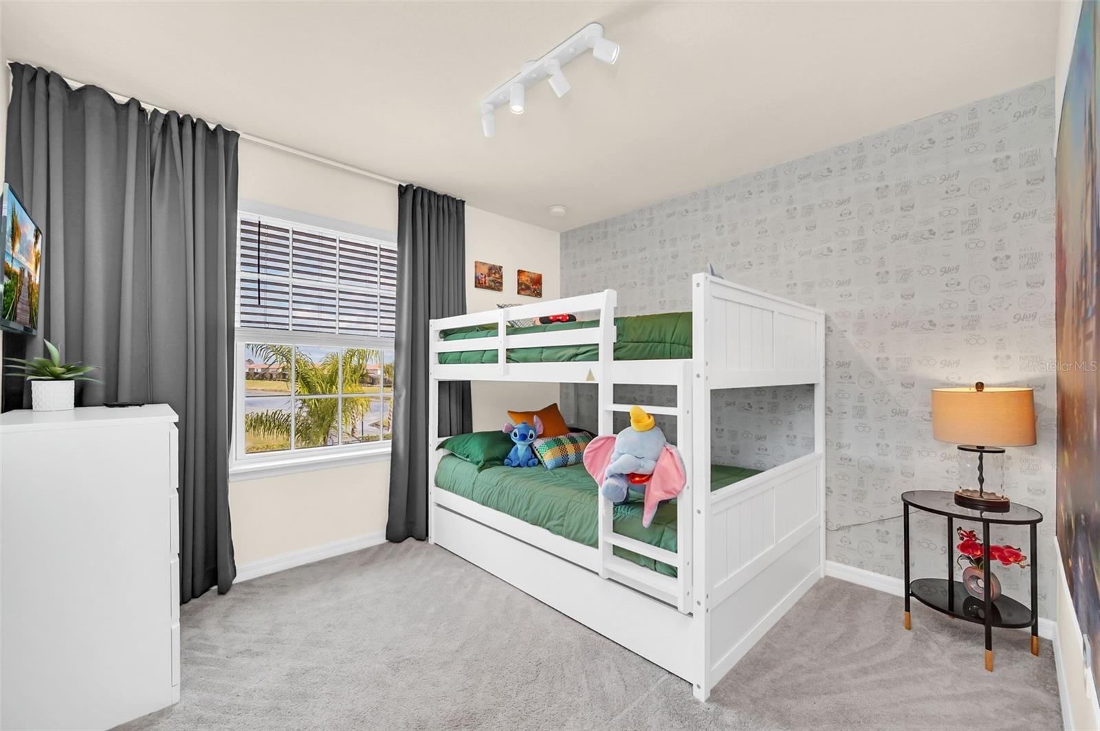 Image 42 of 65 For 7487 Oakmoss Loop