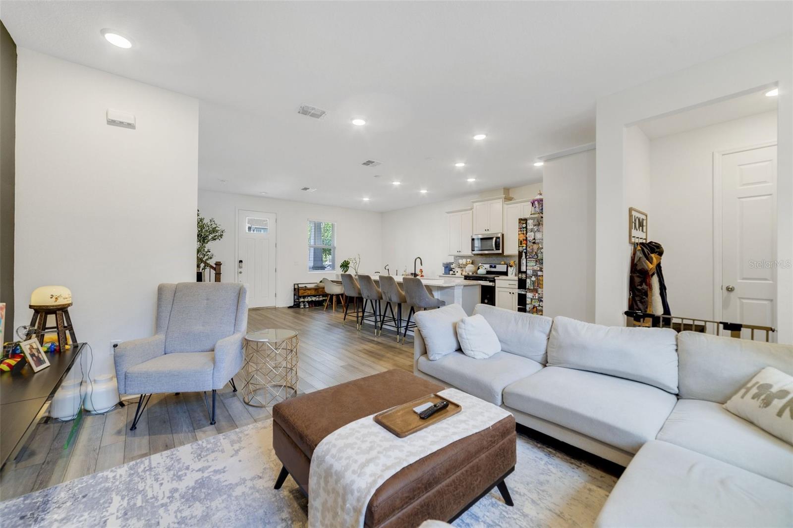 Image 18 of 37 For 2224 Celebration Boulevard