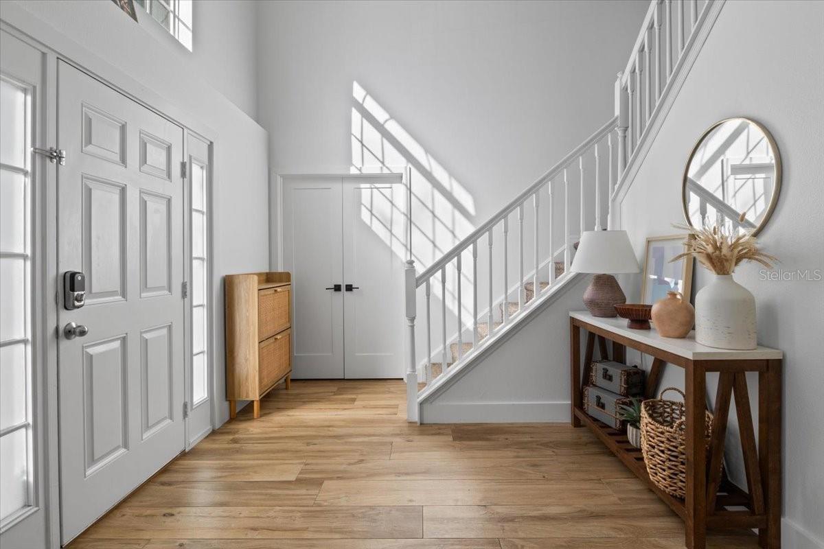 Image 2 of 32 For 673 Red Pepper Loop