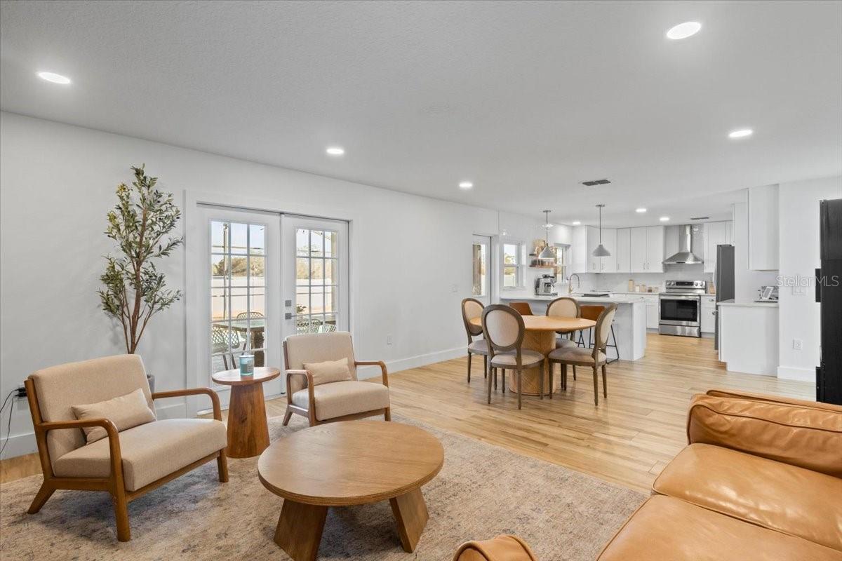 Image 4 of 32 For 673 Red Pepper Loop