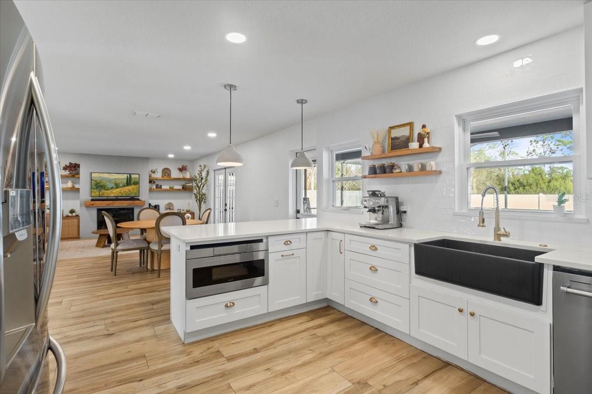 Image 7 of 32 For 673 Red Pepper Loop