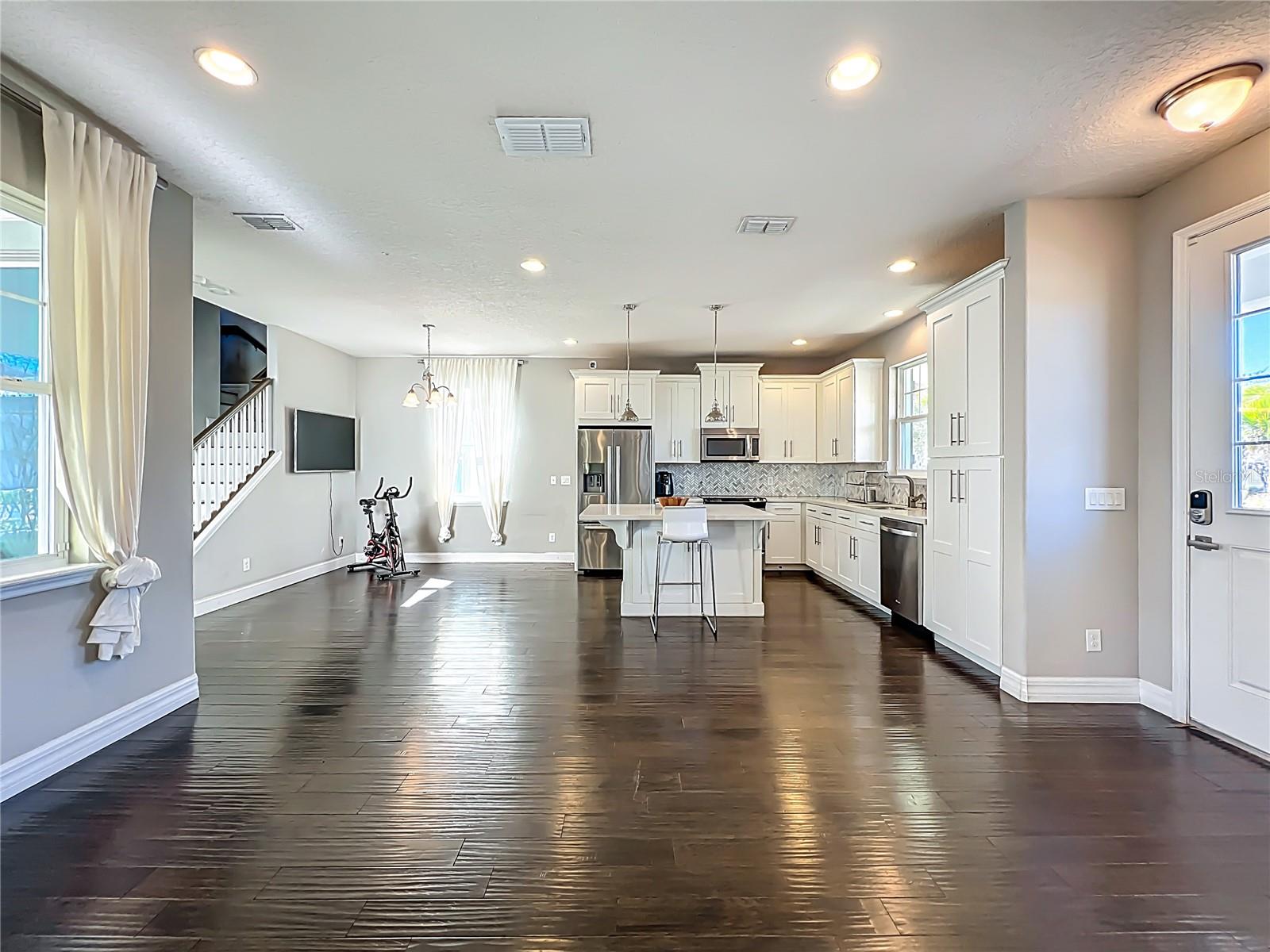 Image 10 of 66 For 4760 Silver Birch Way