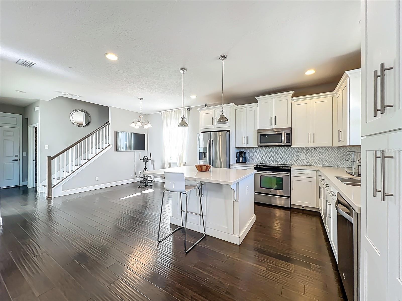 Image 12 of 66 For 4760 Silver Birch Way