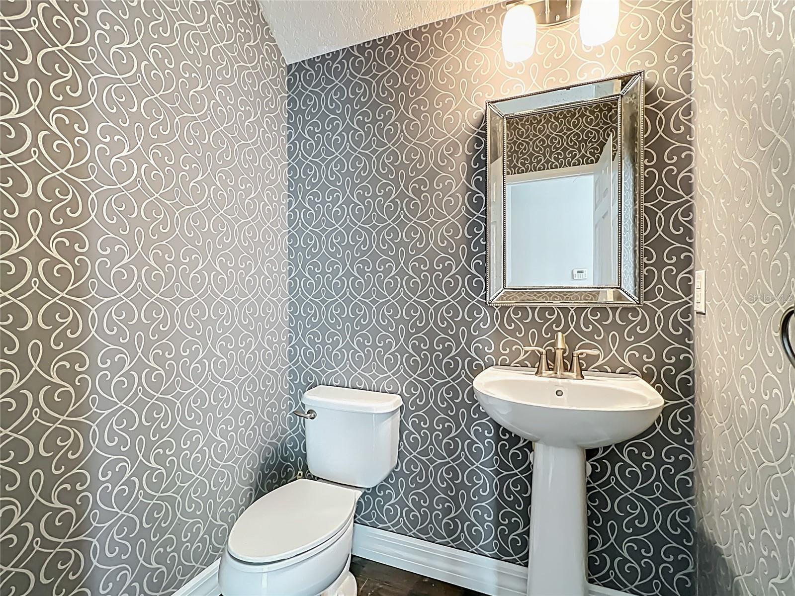 Image 25 of 66 For 4760 Silver Birch Way