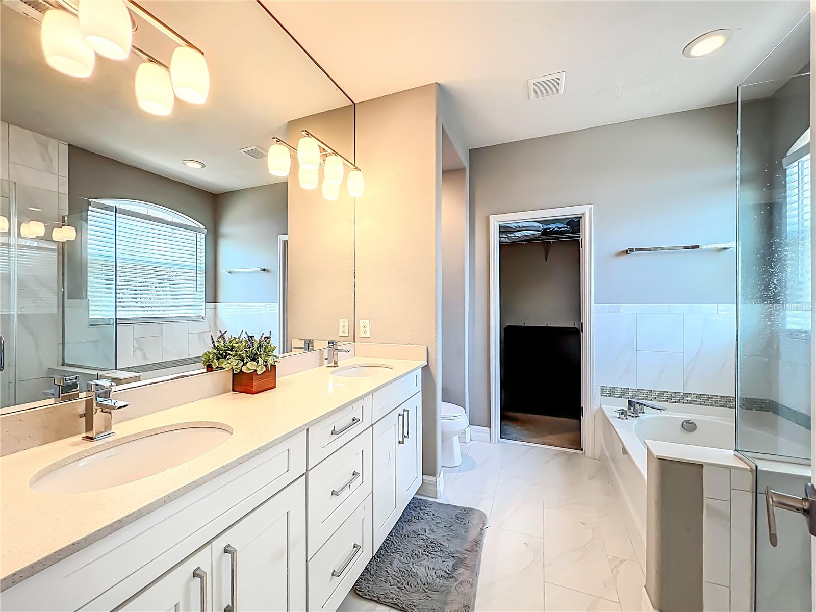 Image 38 of 66 For 4760 Silver Birch Way