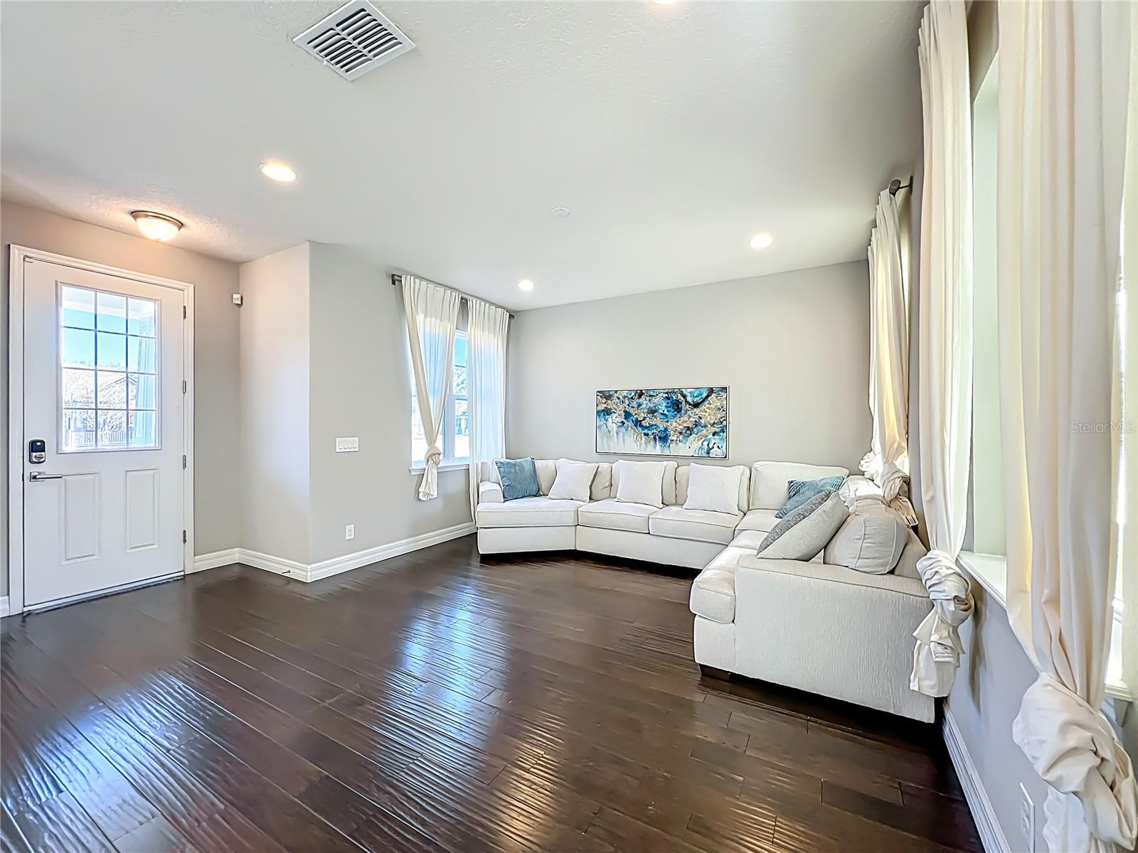 Image 8 of 66 For 4760 Silver Birch Way