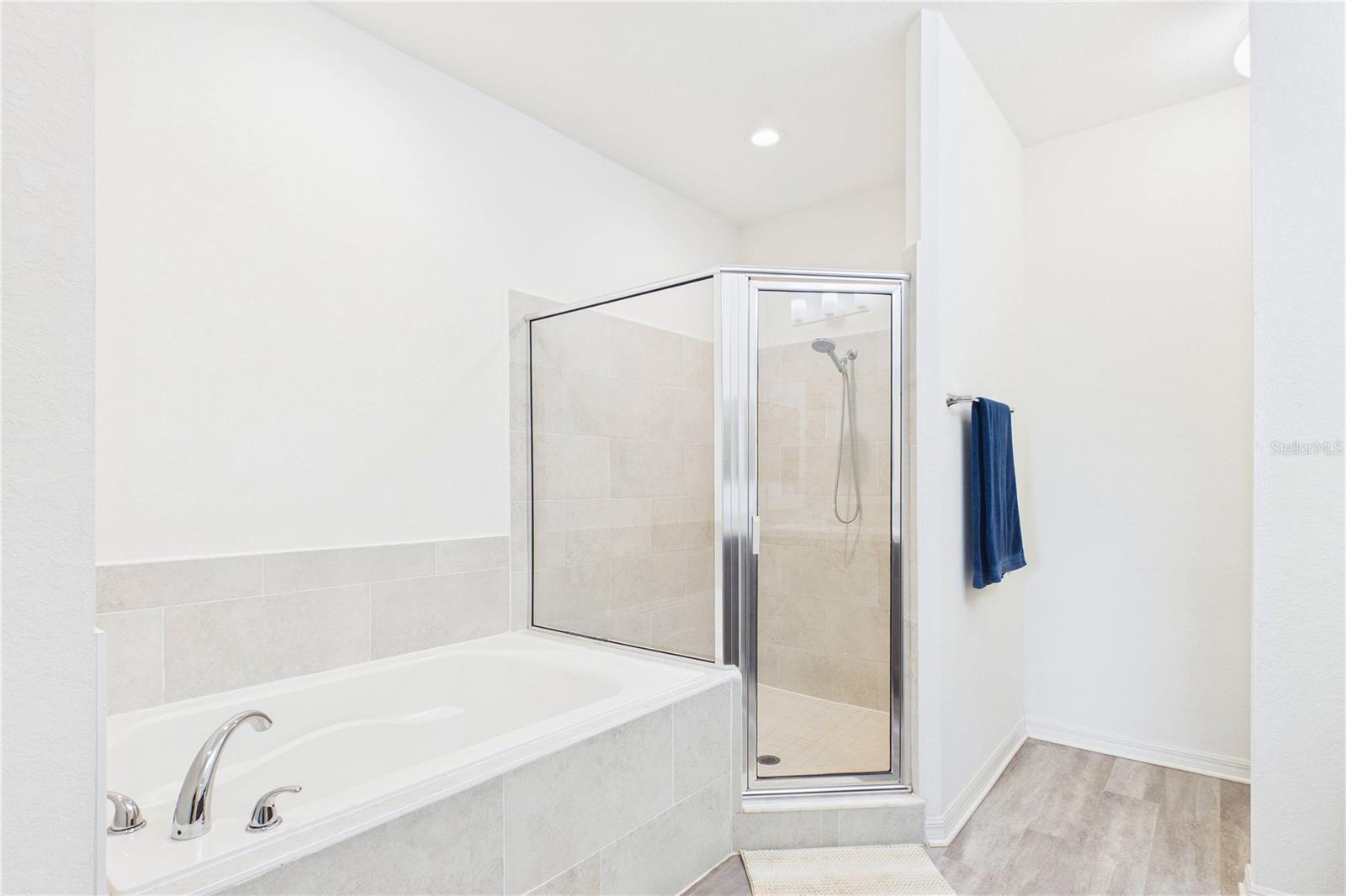 Image 18 of 43 For 5067 Moss Hammock Trail