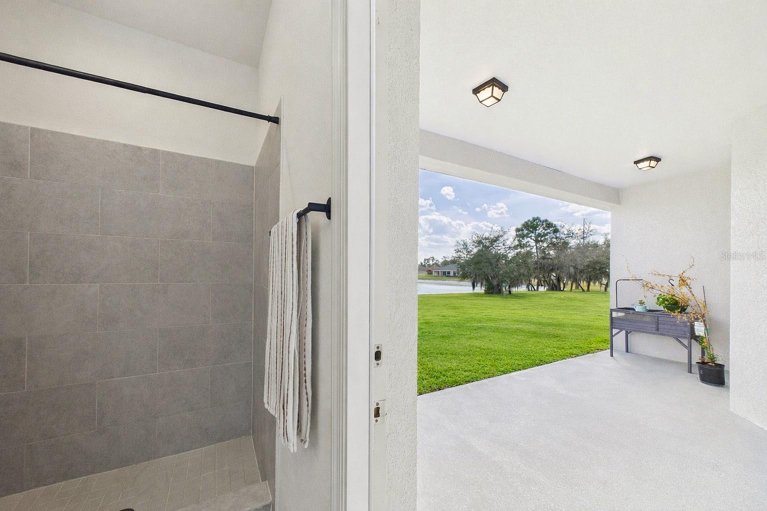 Image 33 of 43 For 5067 Moss Hammock Trail