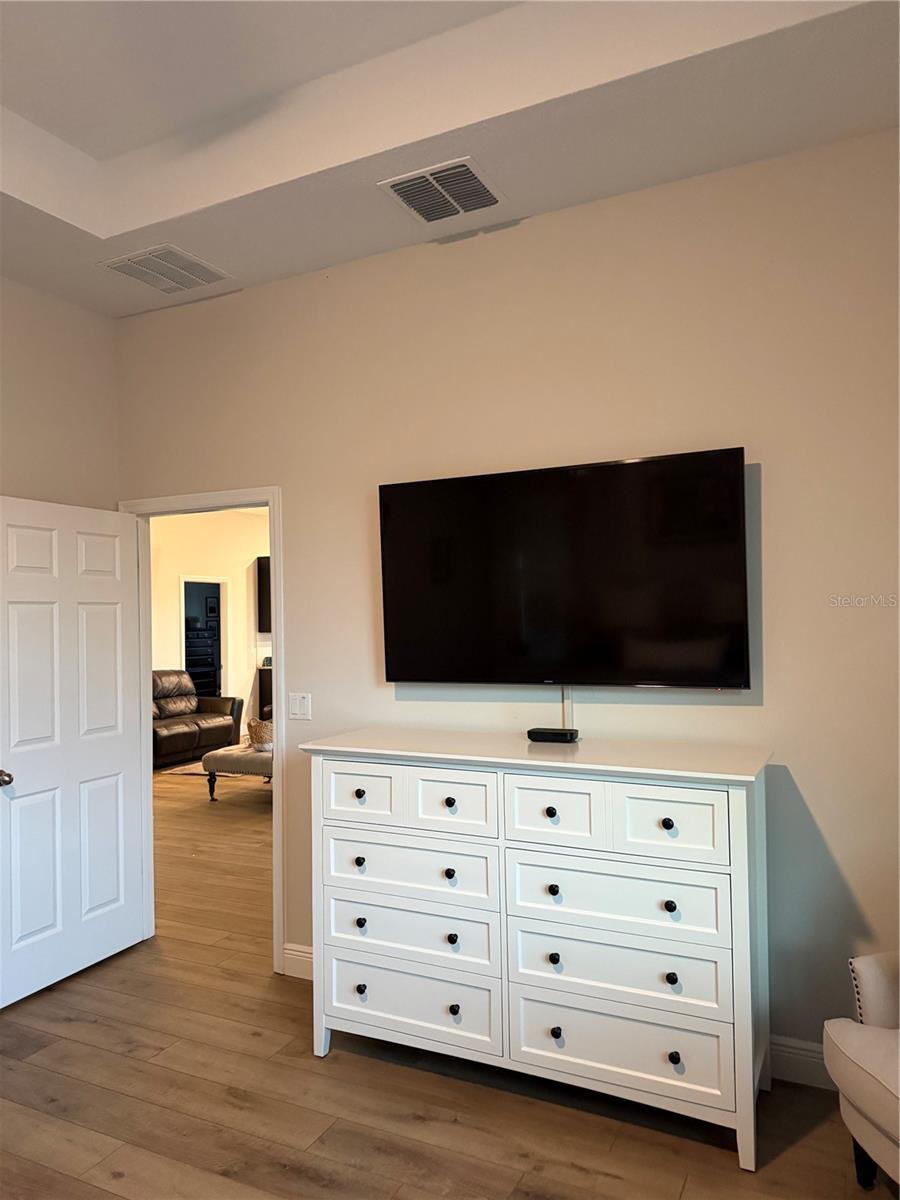 Image 11 of 23 For 24400 Calusa Boulevard