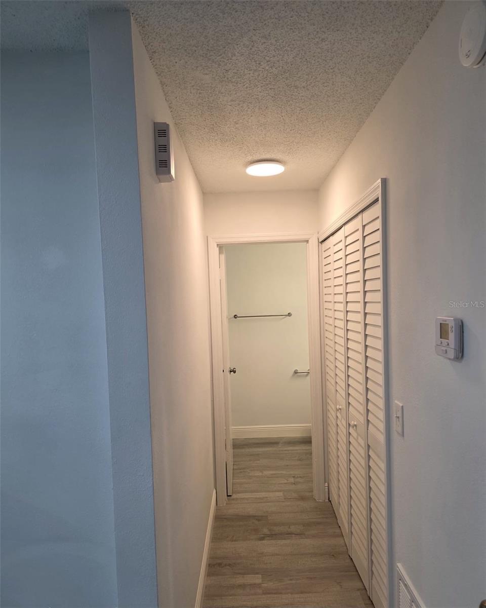 Image 8 of 28 For 4402 Ring Neck Road 19b