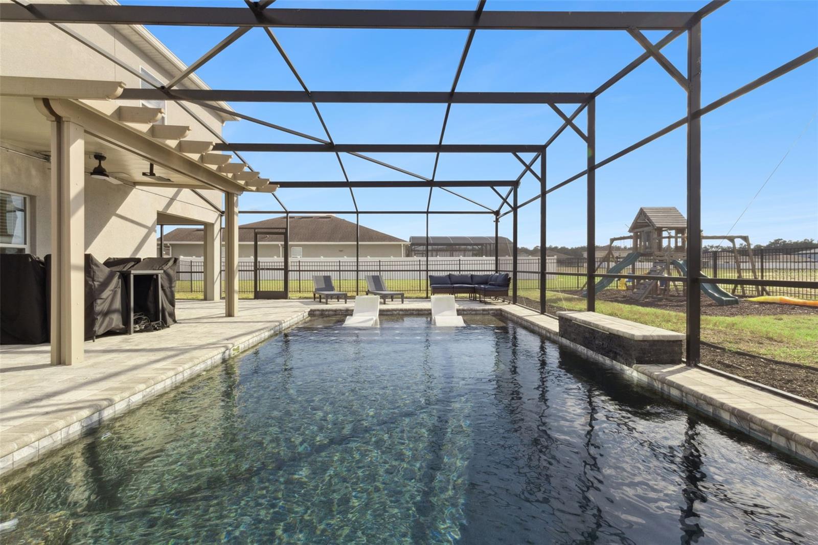 Image 47 of 69 For 4312 Tigris Drive