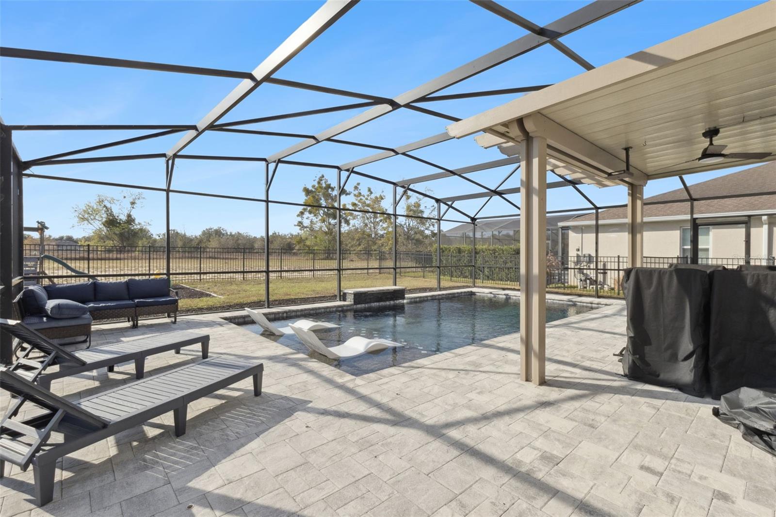 Image 52 of 69 For 4312 Tigris Drive