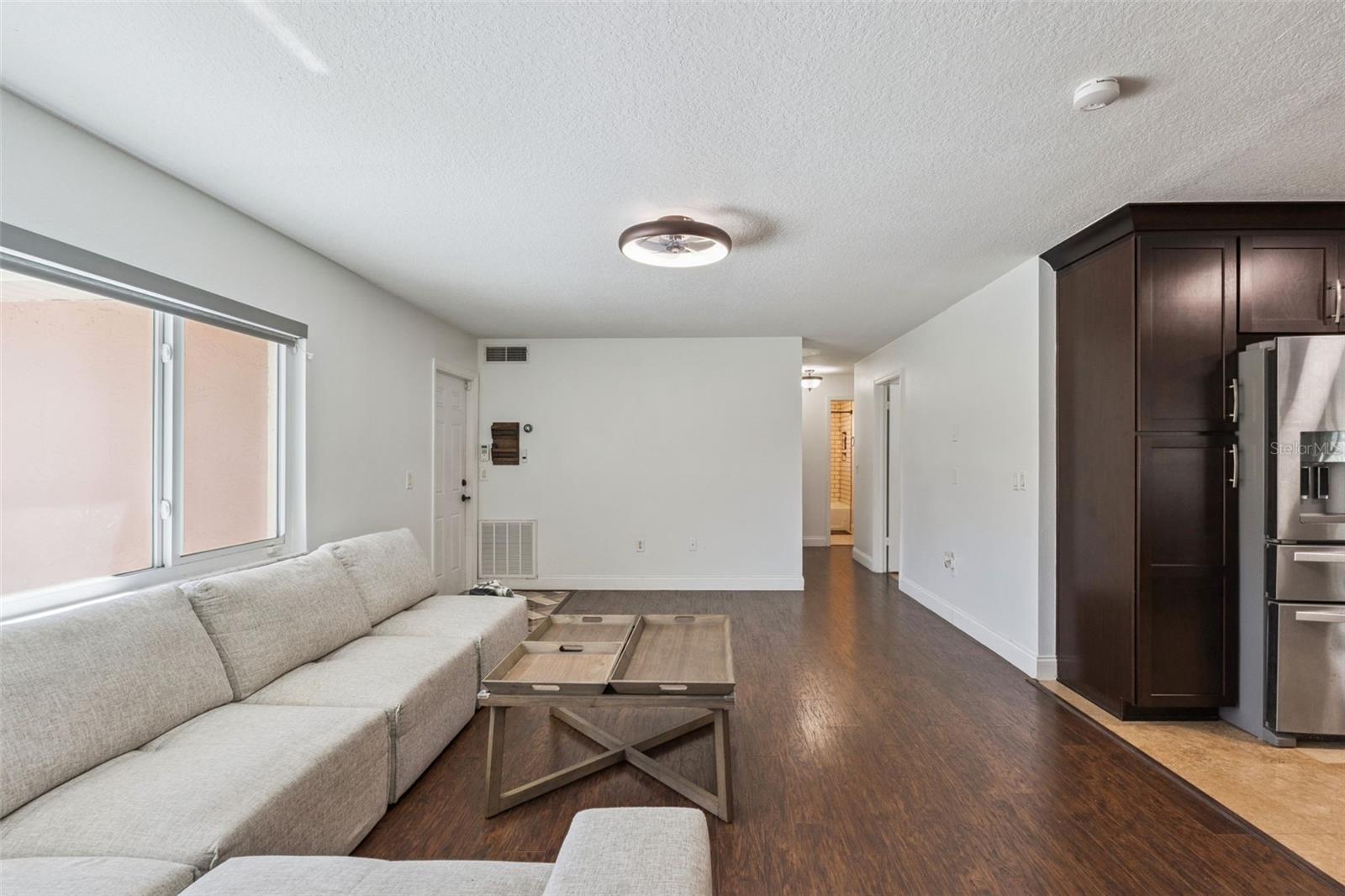 Image 12 of 42 For 6812 Tamarind Circle