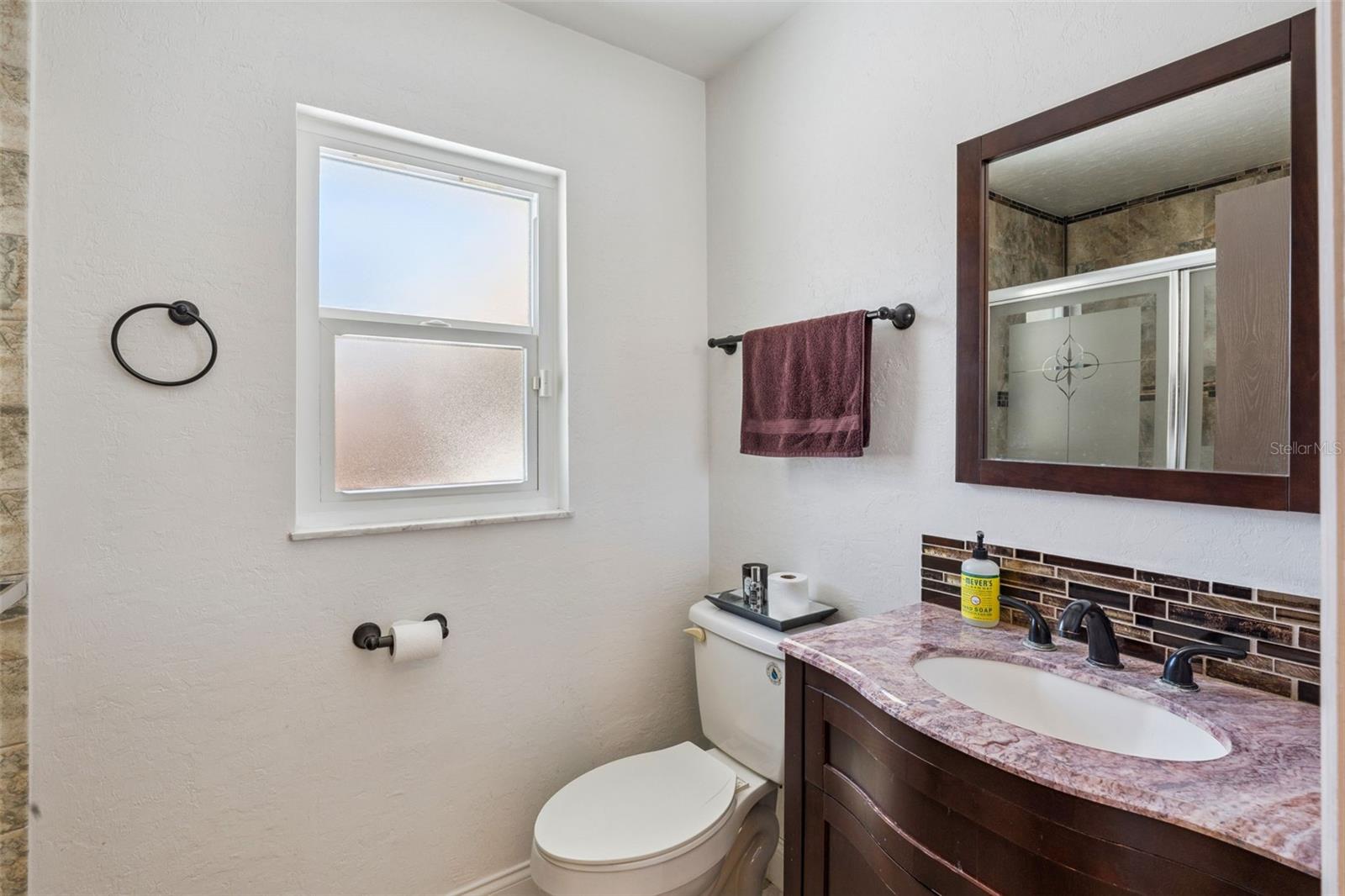 Image 34 of 42 For 6812 Tamarind Circle